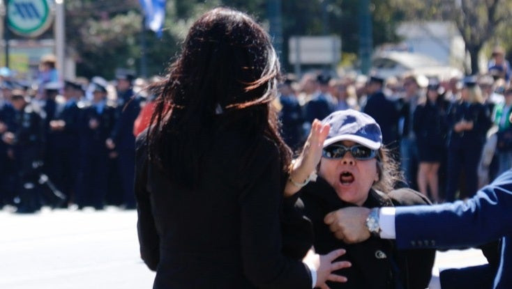 Ελένη Λουκά: «Όλοι είστε Τούρκοι μουσουλμάνοι» (εικόνες, βίντεο)